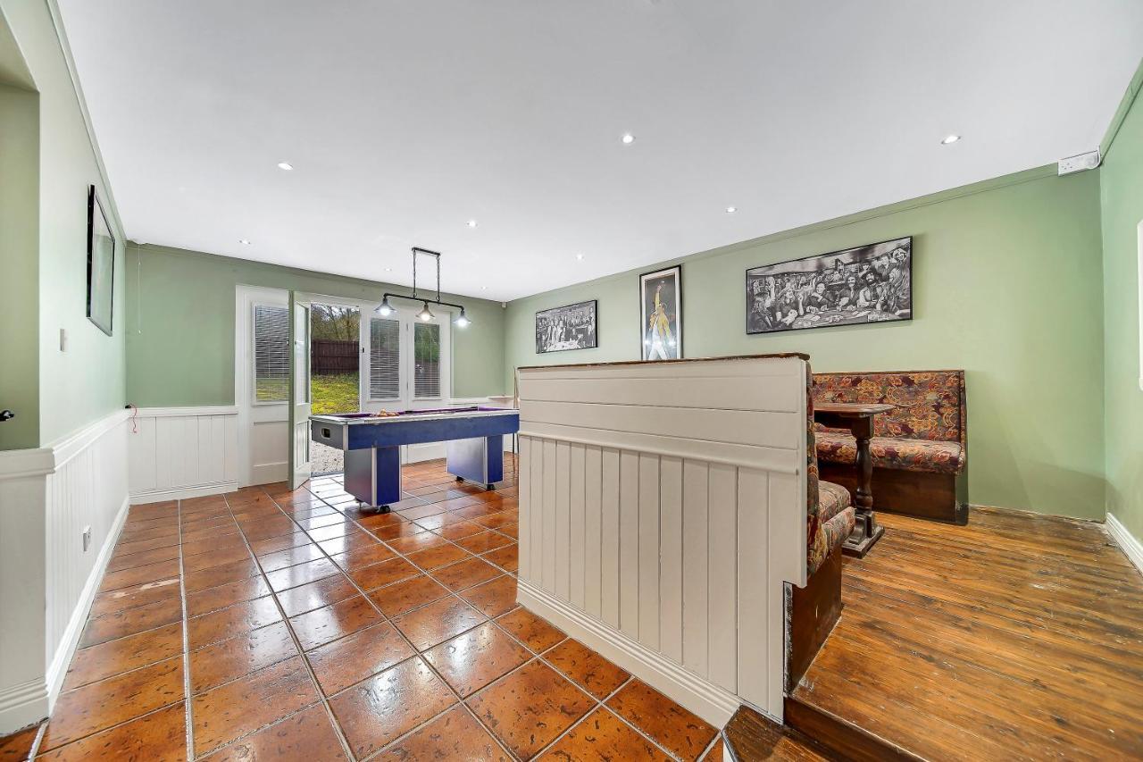 Luxury Accommodation With Games Room - Sleeps 10 Rathmullan Luaran gambar