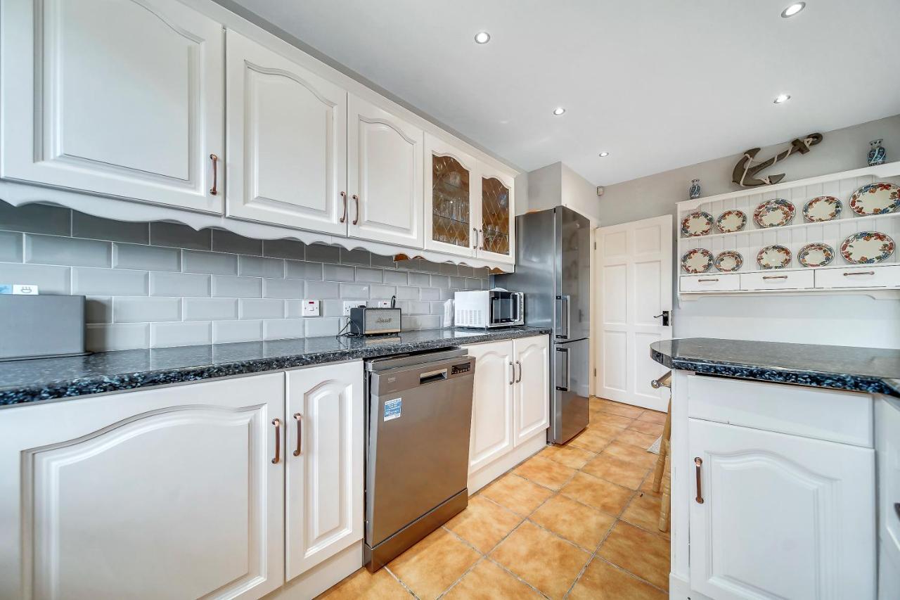 Luxury Accommodation With Games Room - Sleeps 10 Rathmullan Luaran gambar